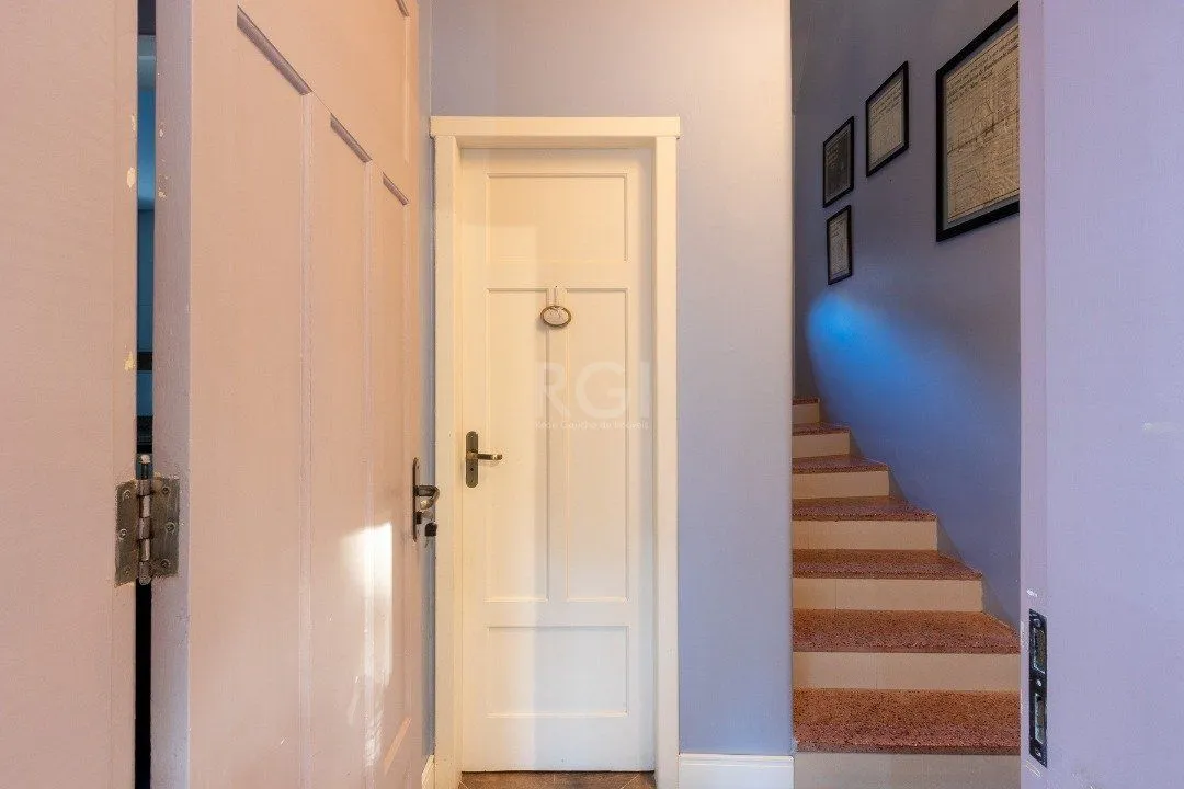 Imagem Casa para Venda - 200m², 3 dormitórios, sendo 1 suites, 2 vagas - Vila Assunção