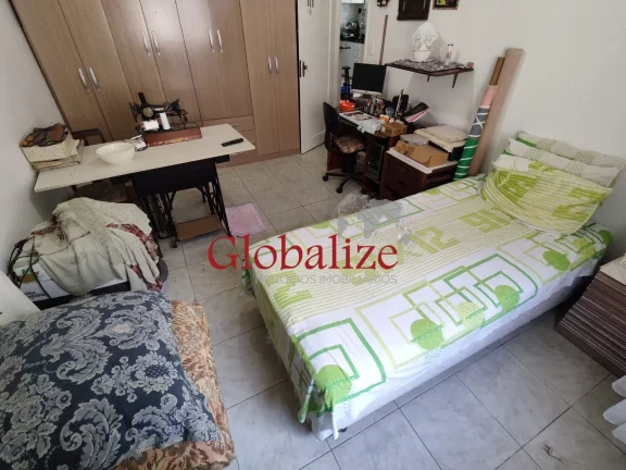 Imagem Apartamento Terreo de 2 dormitórios muito bem localizado no bairro da Encruzilhada pertinho da Ana costa em Santos (SP) por R$.350.000,00.