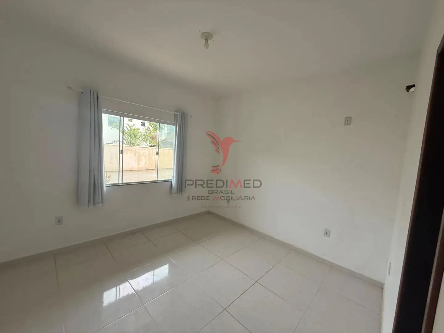 Imagem CASA Á VENDA EM CONDOMÍNIO POR R$ 300.000
