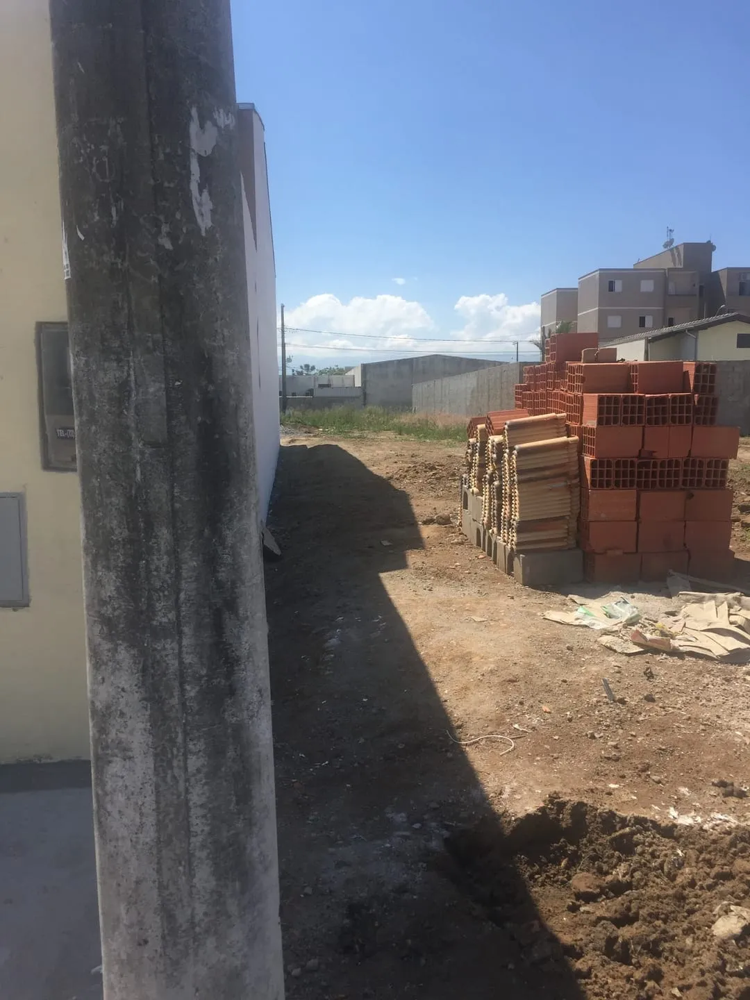 Imagem Terreno à venda 200M², Parque das Palmeiras, Pindamonhangaba - SP