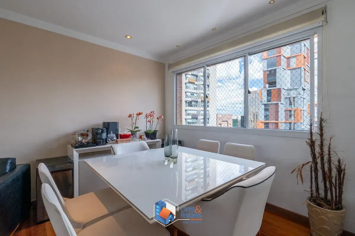Imagem Apartamento para venda em Itaim Bibi com 3 quartos, sendo 1 suíte, 132m²