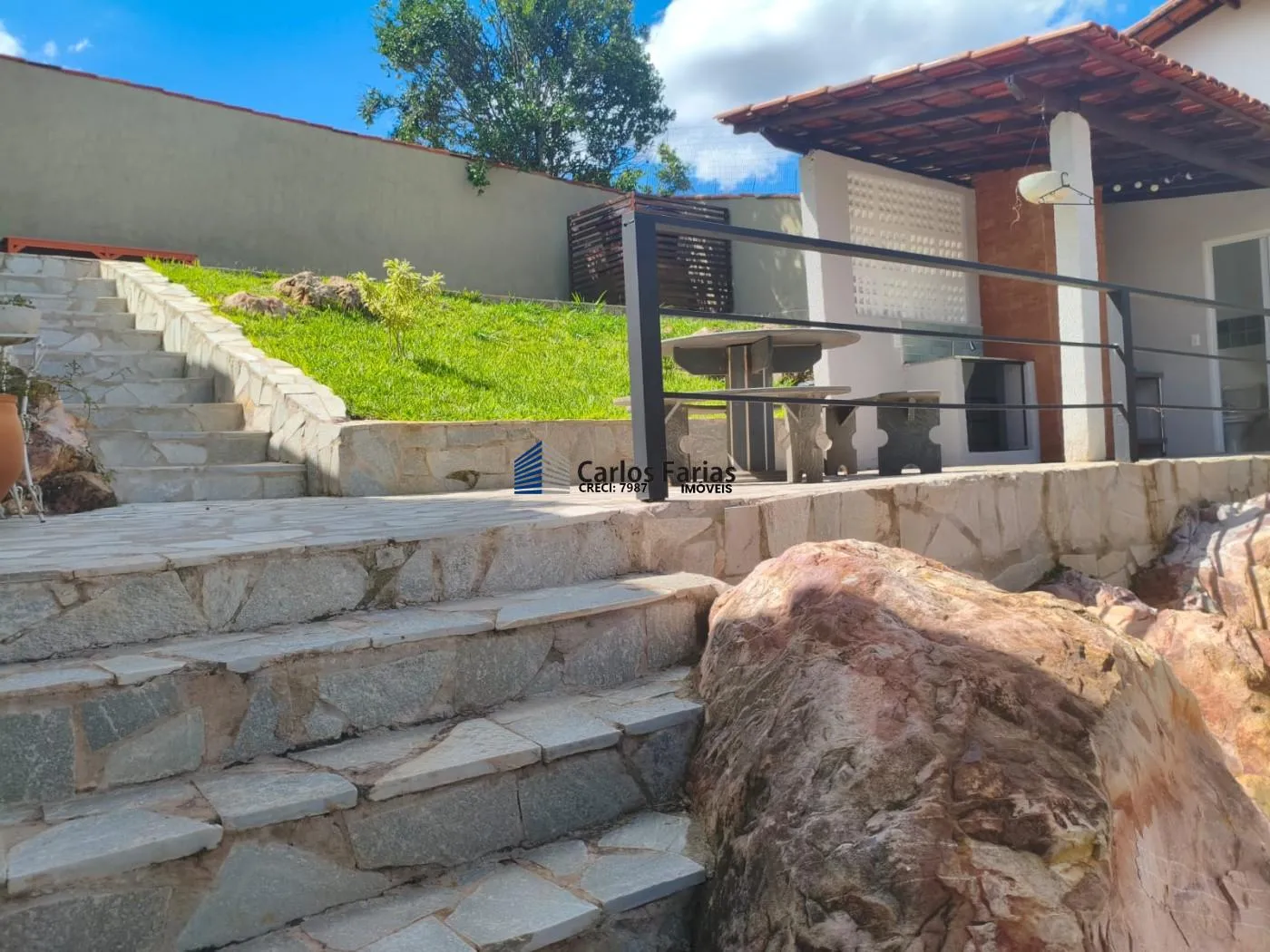 Imagem Casa em Condomínio para Venda em Brasília, Setor Habitacional Jardim Botânico, 4 dormitórios, 1 suíte, 3 banheiros, 2 vagas