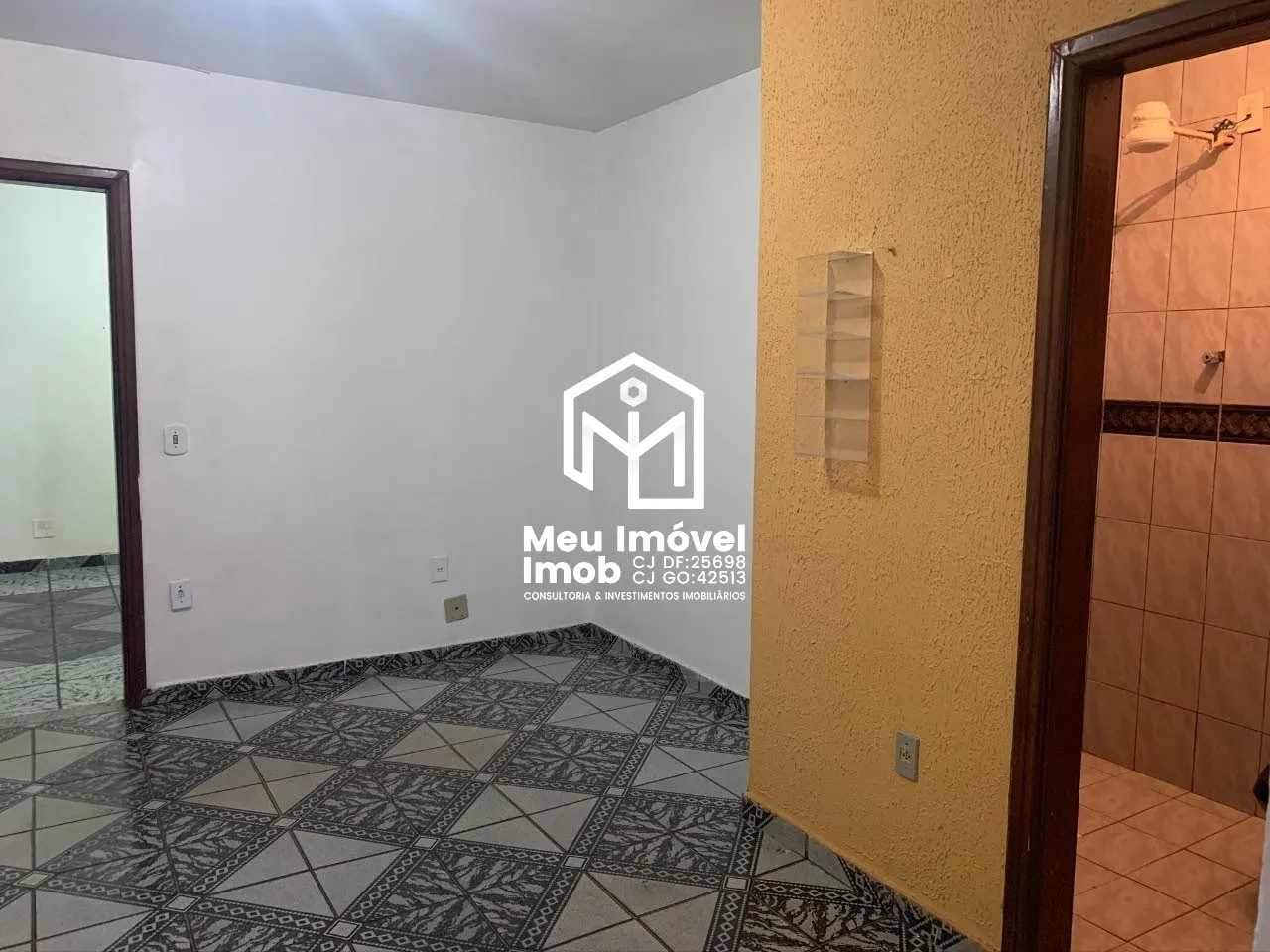 Imagem Casa Sobrado 7 Quartos 2 Suítes 3 Vagas 380m² Samambaia/DF