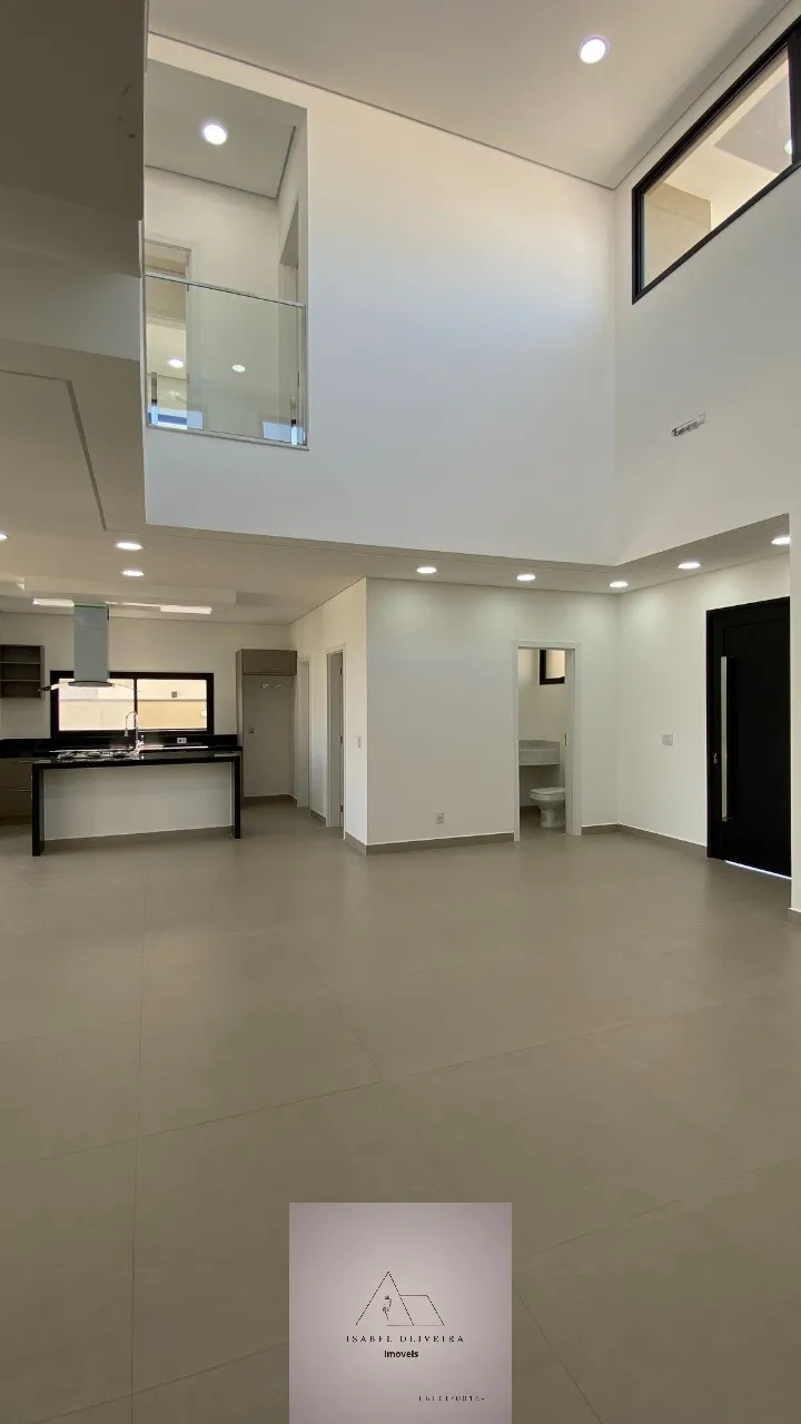 Imagem Casa de luxo à venda em Condomínio Vilas do Golfe, Itu-SP: 3 quartos, 3 suítes, 1 sala, 4 banheiros, 4 vagas de garagem, 246m².