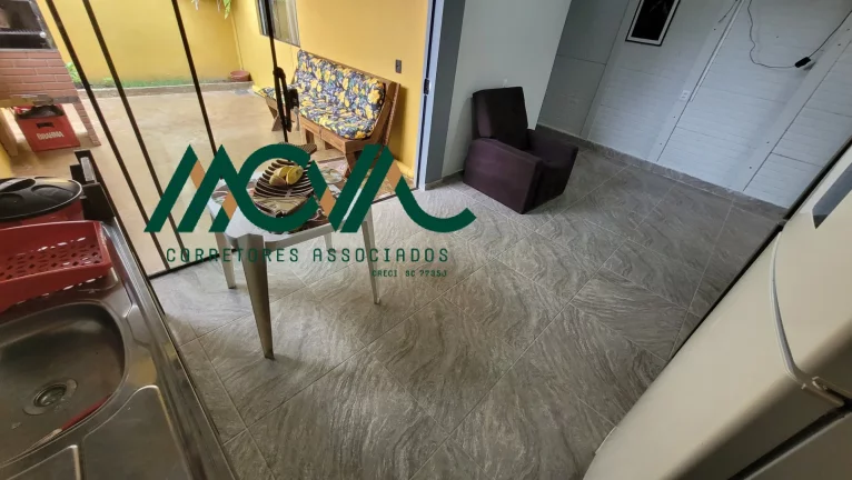 Imagem Casa no balneário Cambiju em Itapoá SC