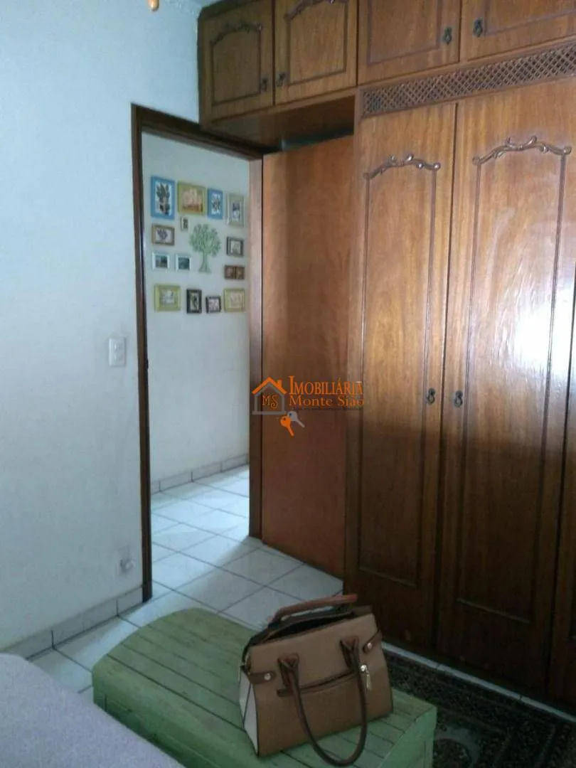 Imagem Casa com 3 dormitórios à venda, 176 m² por R$ 741.000,00 - Jardim Nova Taboão - Guarulhos/SP