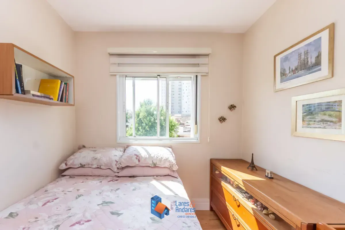 Imagem Apartamento para venda em Saúde com 2 quartos, sendo 1 suíte, 53m²