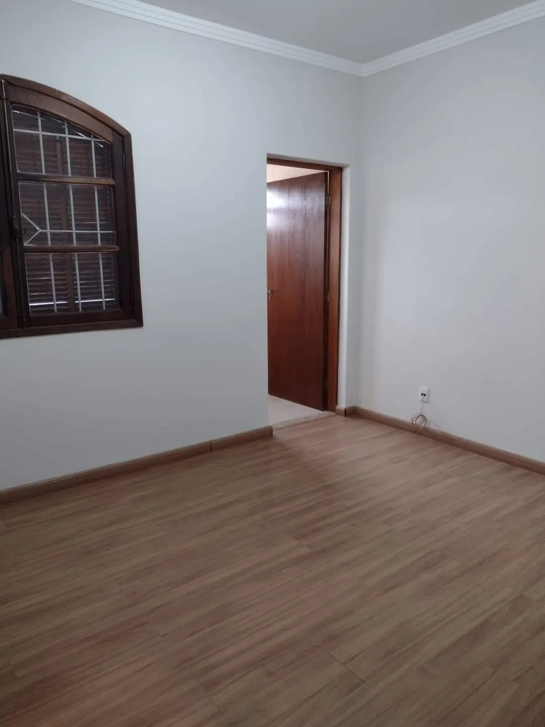 Imagem Casa à venda 3 Quartos, 3 Suites, 4 Vagas, 600M², Jardim Residencial Doutor Lessa, Pindamonhangaba - SP