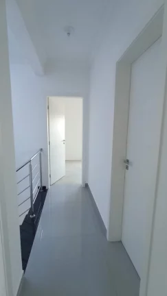 Imagem Sobrado novo a venda, face norte pleno, pronto par