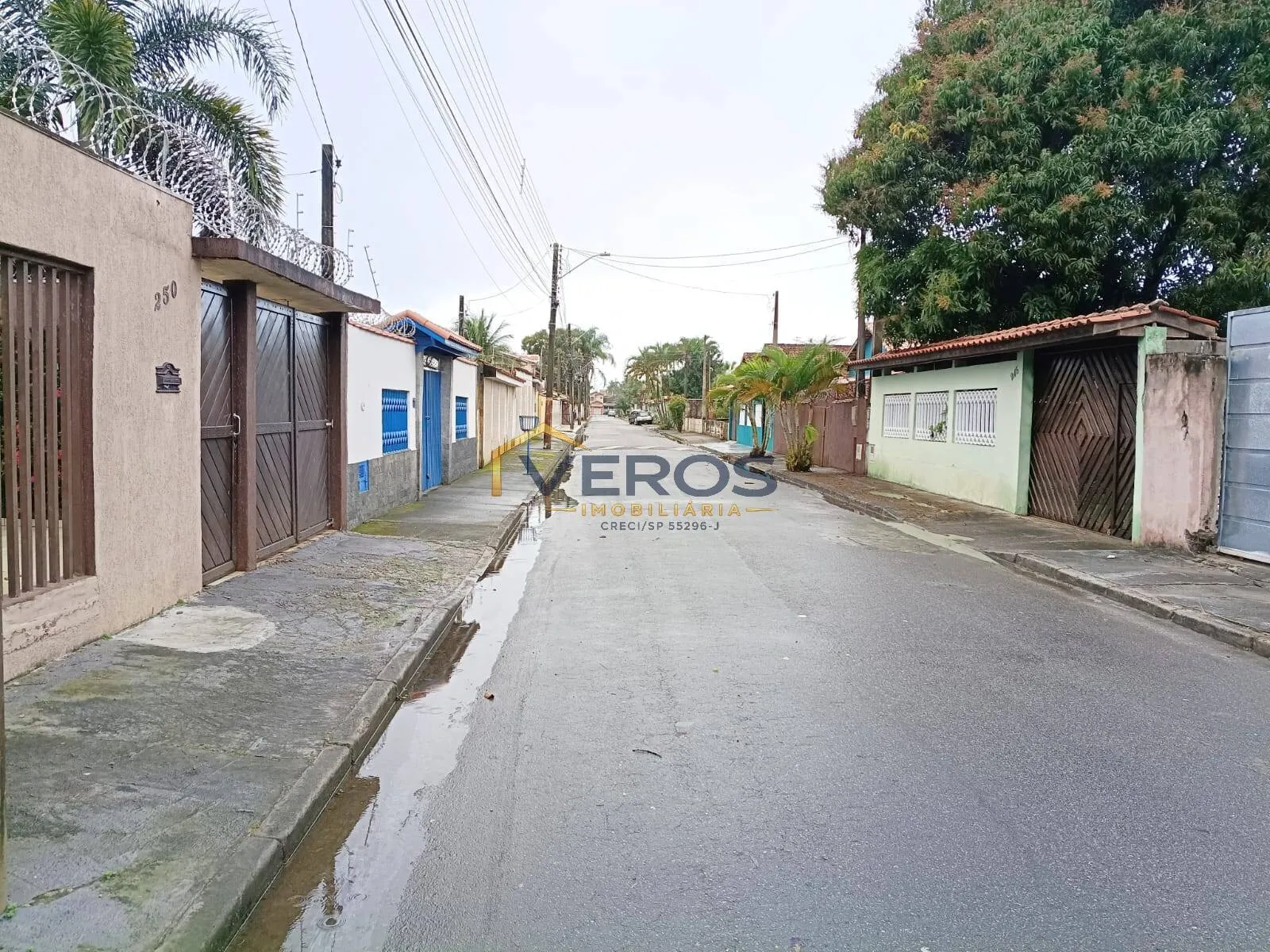 Imagem Terreno lado praia a venda na Praia das Palmeiras em Caraguá