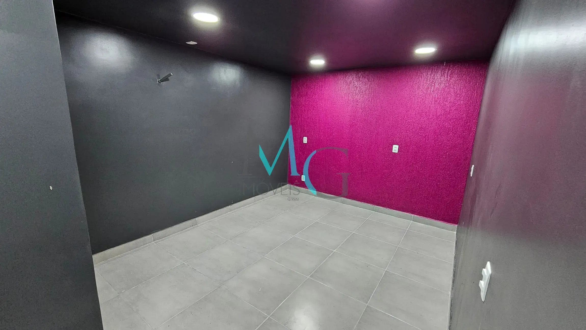 Imagem Loja para locação 250m² por R$ 10.000,00 + taxas, Santíssimo, Rio de Janeiro, RJ