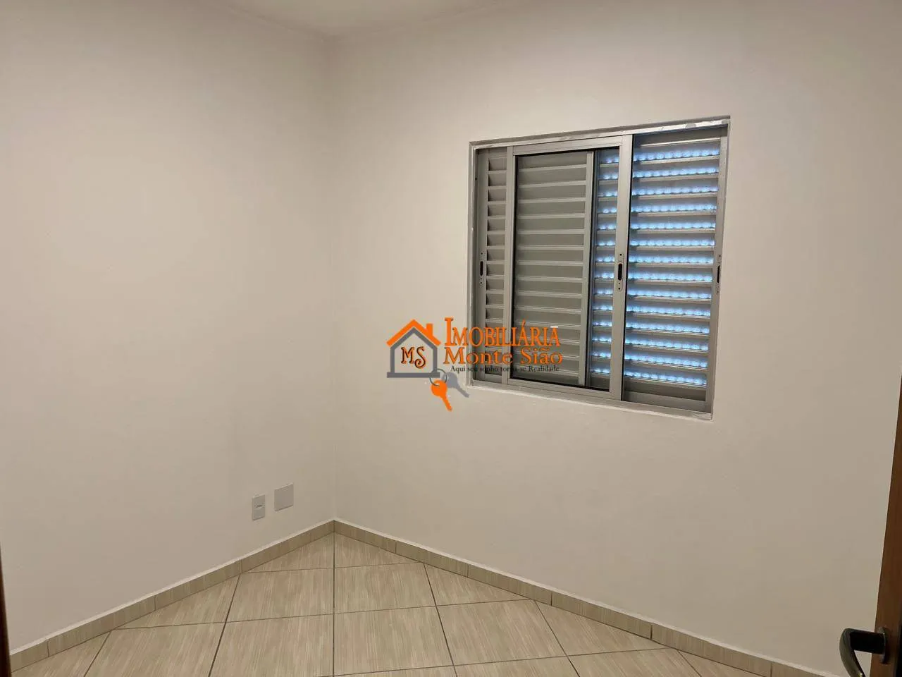 Imagem Apartamento com 3 dormitórios à venda, 73 m² por R$ 395.000,00 - Gopoúva - Guarulhos/SP