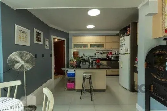 Imagem Casa de 4 dormitórios mobiliada para venda no Bairro Jardim Itu Sabara.