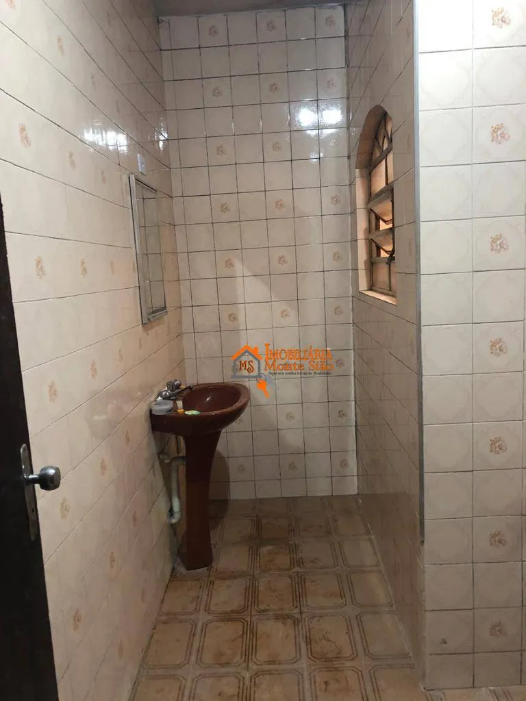 Imagem Sobrado com 7 dormitórios à venda, 268 m² por R$ 650.000,00 - Jardim Bela Vista - Guarulhos/SP