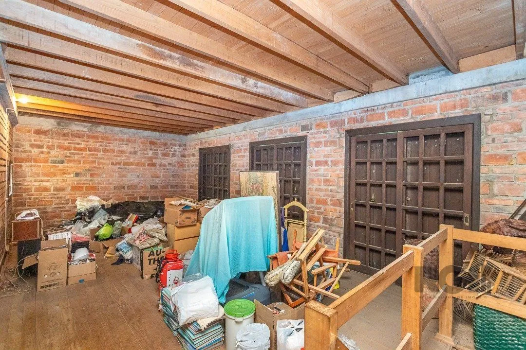 Imagem Casa 4 dormitórios, Altos da Vila Nova, Zona Sul, Porto Alegre.