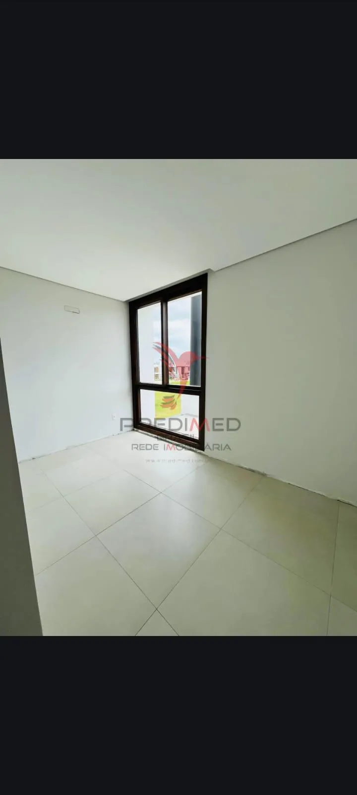 Imagem Casa alto padrão com 3 Suites , Piscina, área gourmet,em Porto Belo
