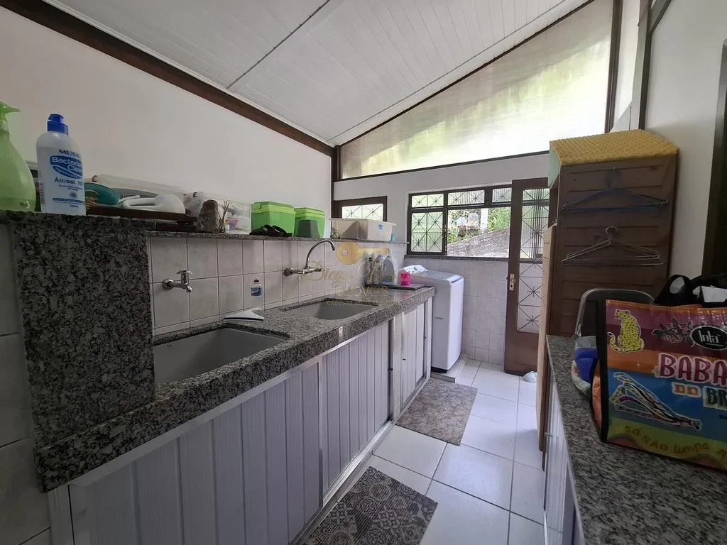 Imagem Casa em Condomínio para Venda em Teresópolis / RJ no bairro Green Valley