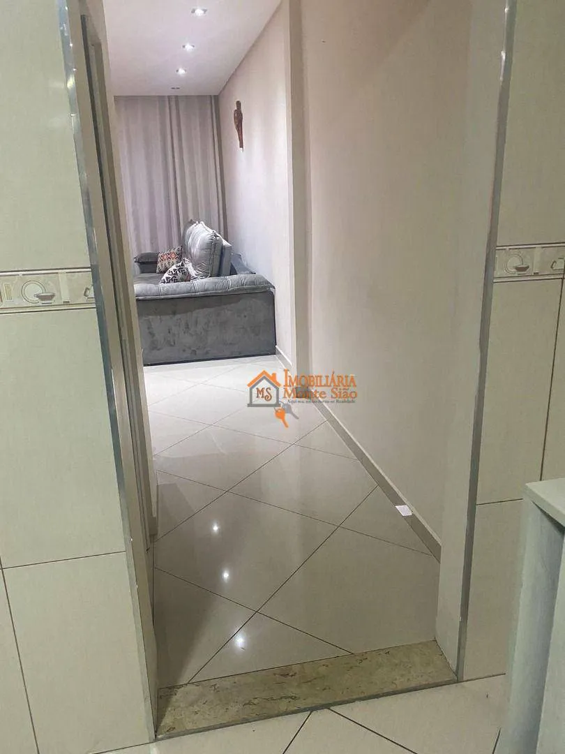Imagem Sobrado com 3 dormitórios à venda, 292 m² por R$ 700.000,00 - Jardim do Papai - Guarulhos/SP