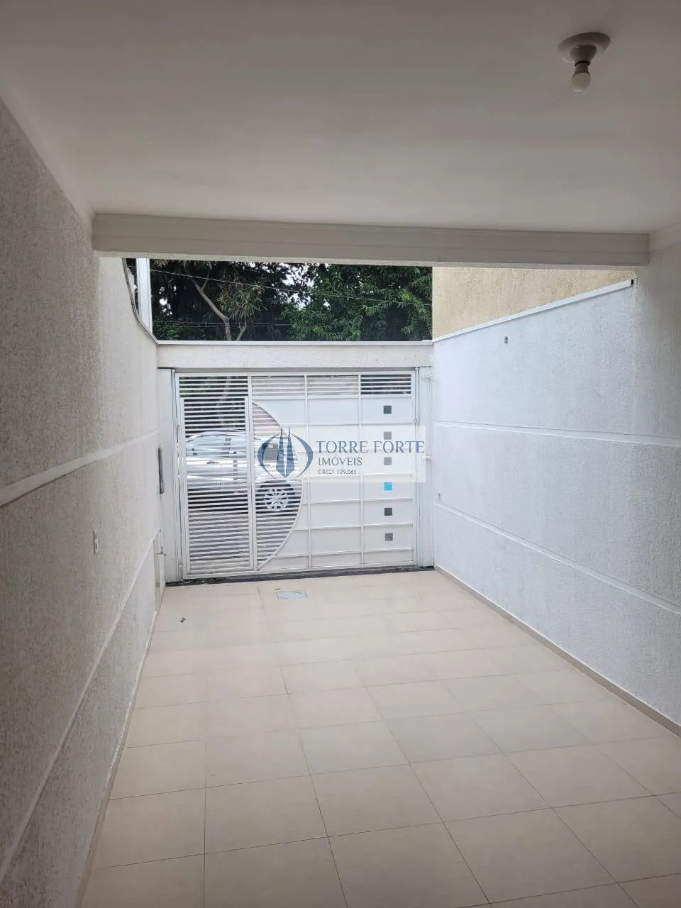 Imagem Sobrado com 3 dormitorios 2 suites 2 vagas , Varanda no Parque Oratorio.