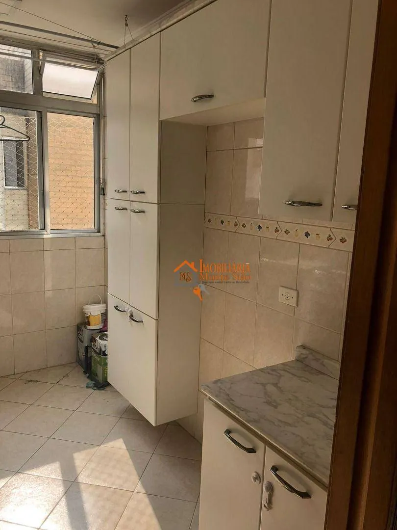 Imagem Apartamento com 2 dormitórios à venda, 61 m² por R$ 276.000,00 - Centro - Guarulhos/SP