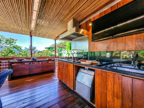 Imagem Luxuosa casa em condomínio à venda em Angra dos Reis-RJ, bairro Frade (Cunhambebe), 5 quartos, 5 suítes, 2 salas, 1 vaga, 470m².