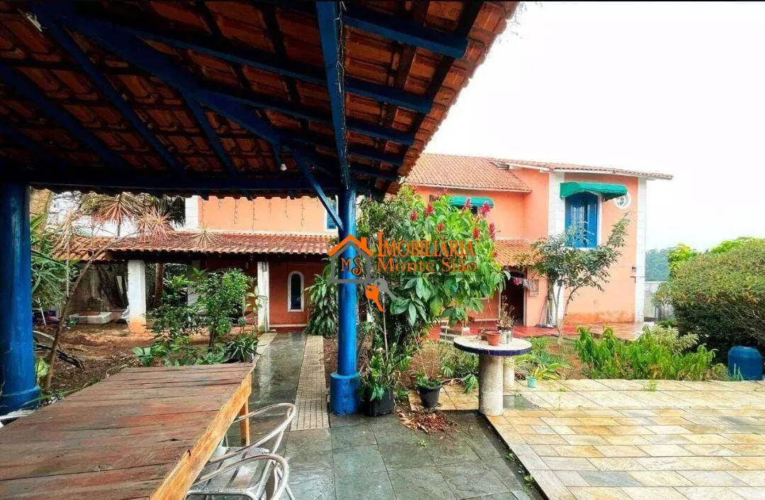 Imagem Casa com 3 dormitórios à venda, 388 m² por R$ 1.100.000,00 - Jardim Santo Afonso - Guarulhos/SP