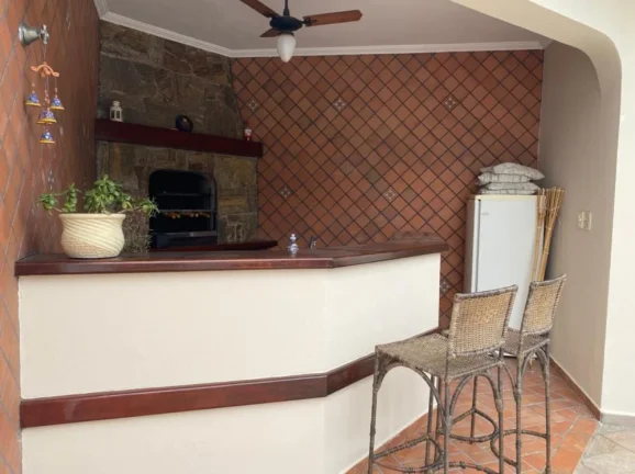 Imagem Casa no Res. Alpha 6 - 380m²