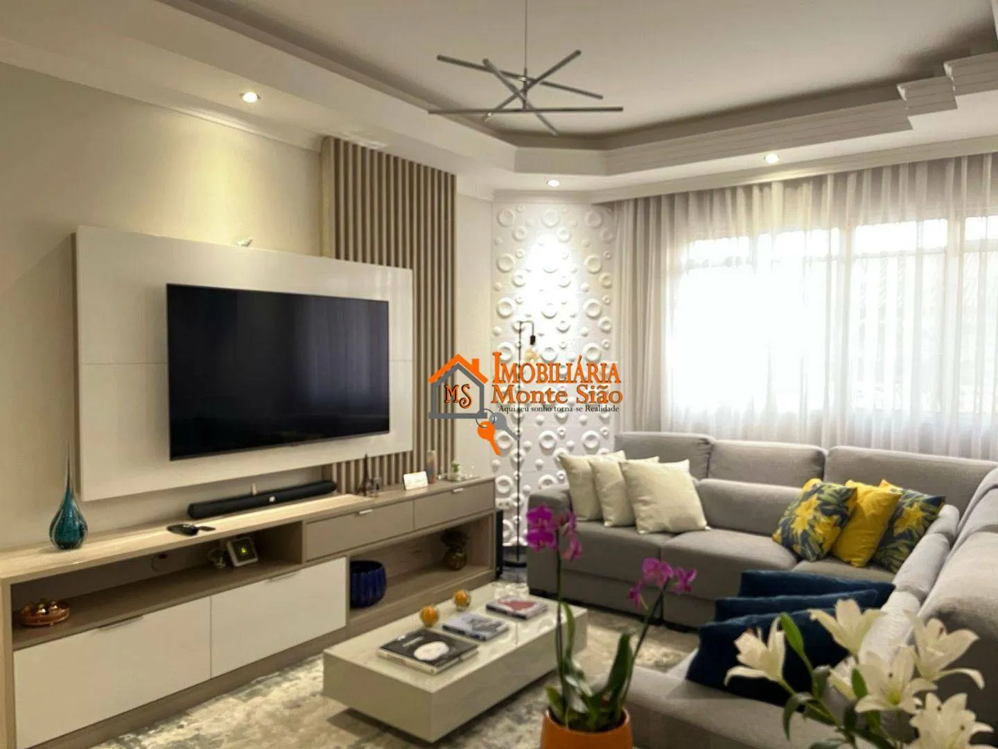 Imagem Sobrado à venda, 275 m² por R$ 970.000,00 - Jardim Rosa de Franca - Guarulhos/SP