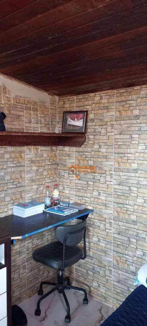 Imagem Sobrado com 2 dormitórios à venda, 180 m² por R$ 393.000,00 - Jardim Santa Mena - Guarulhos/SP