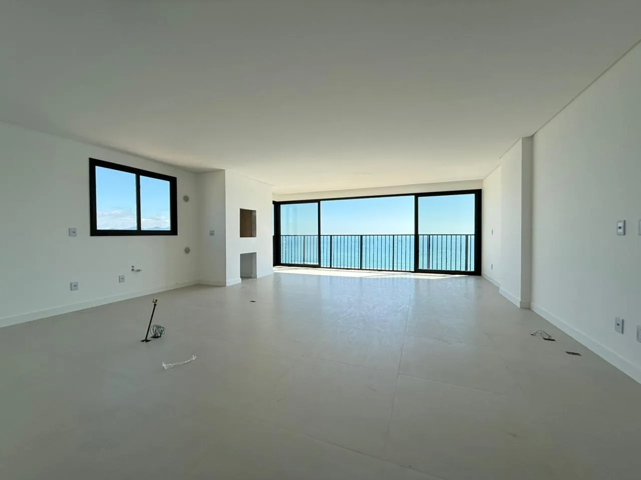 Imagem Apartamento com vista para o mar à venda com 197.02m2 por R$ 4.500.000,00