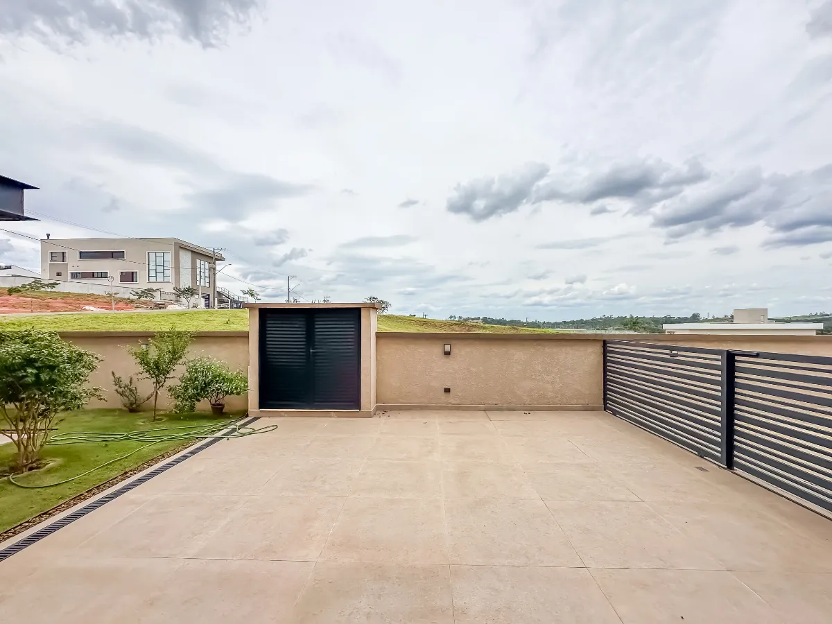 Imagem Casa no condomínio Condomínio Jequitibá para venda com 4 quartos, sendo 4 suítes, 500m2