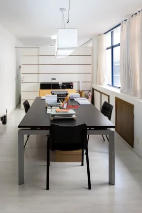 Foto do imóvel Belissima Sala Comercial com 45m² no Centro de Florianópolis