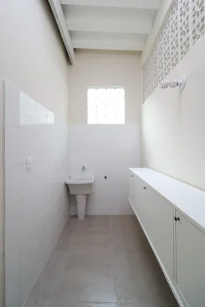 Imagem "Casa Comercial ou Residencial de 105m² - Conforto, Praticidade e Localização Privilegiada"
