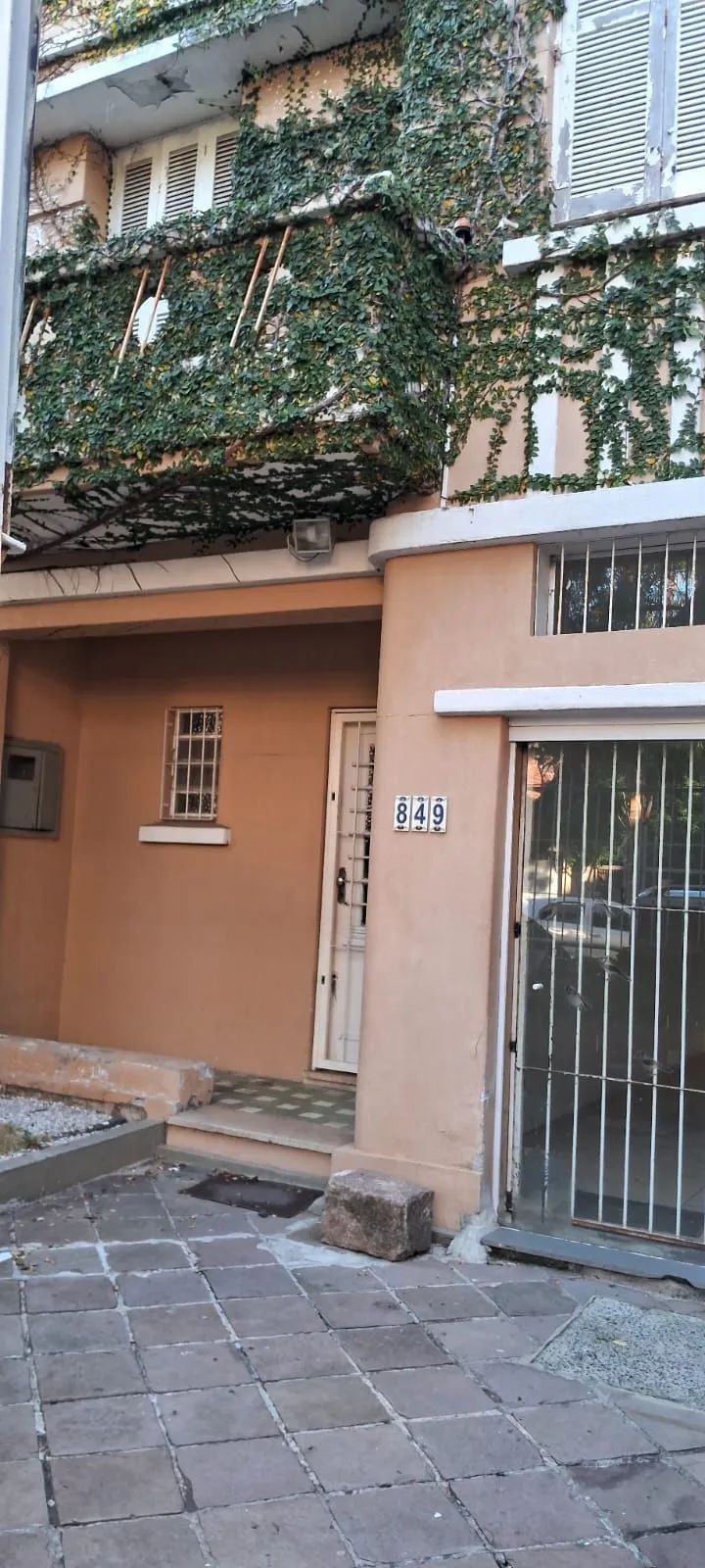 Imagem Casa Comercial Reformada no Bairro Rio Branco