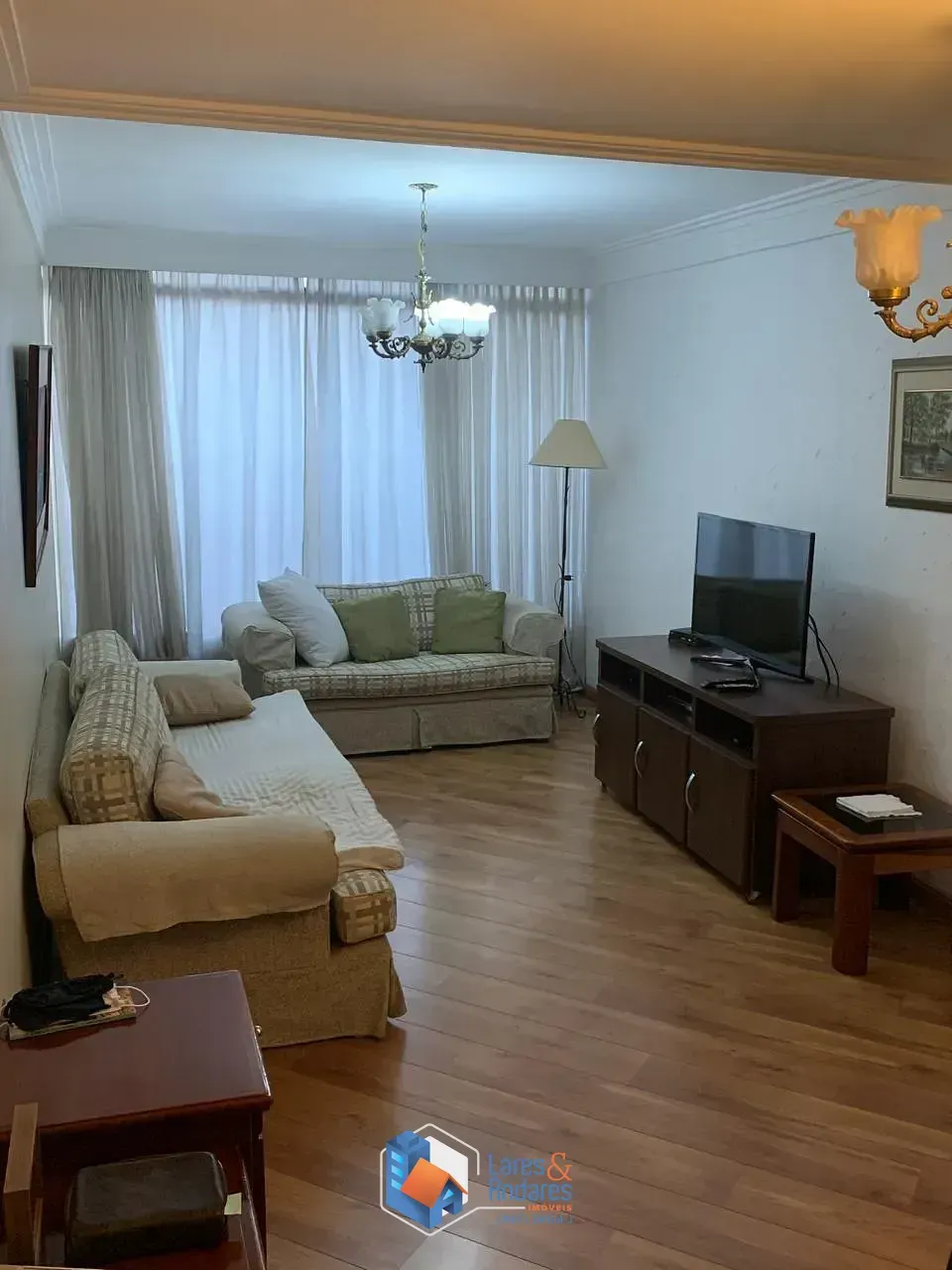 Foto do imóvel Sobrado para venda em Planalto Paulista com 3 quartos, sendo 2 suítes, 250m² em Avenida Moaci