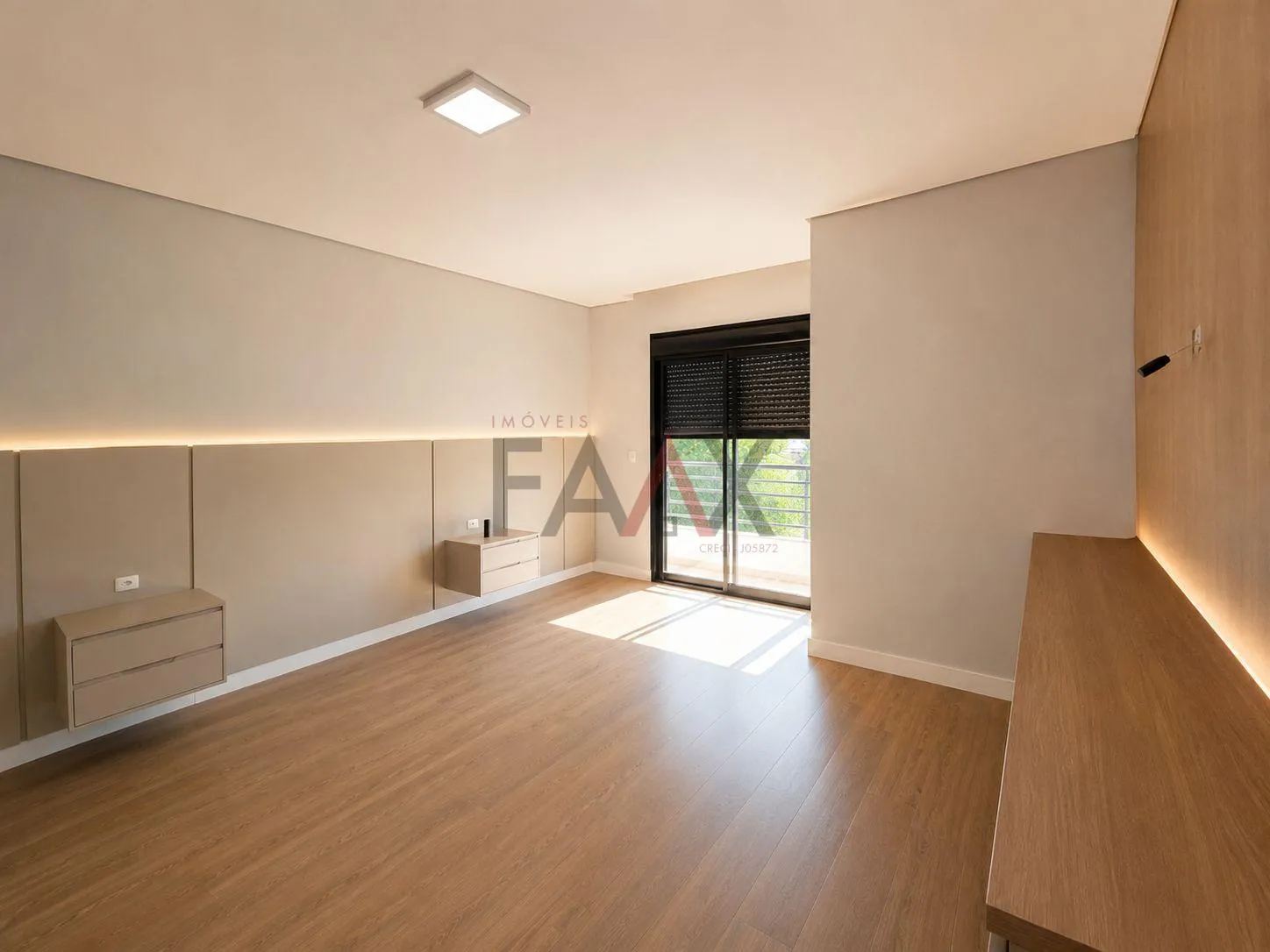 Imagem Sobrado de alto padrão disponível para locação no Alto da XV. 235 m²