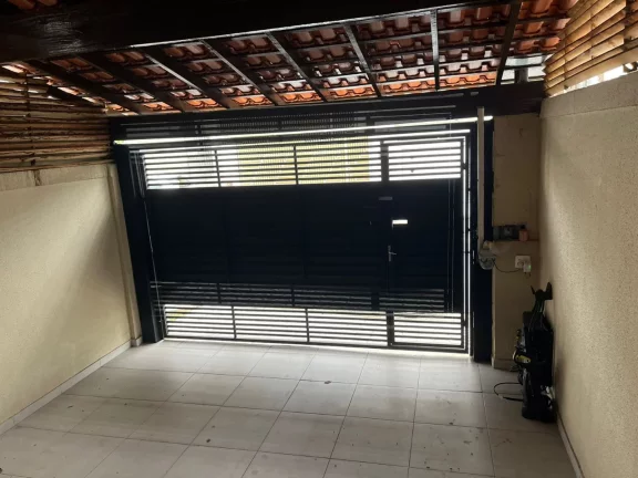 Imagem LINDA CASA RECÉM REFORMADA NA CIDADE PATRIARCA 198M², 5 QUARTOS COM 3 SUÍTES E GARAGEM PARA 2 CARROS