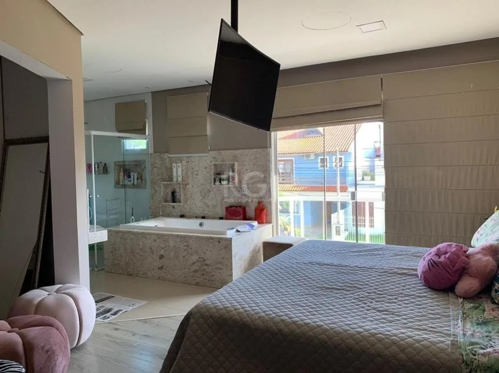 Imagem Sobrado para Venda - 300m², 3 dormitórios, sendo 2 suites, 1 vaga - Hípica Jardins Do Prado