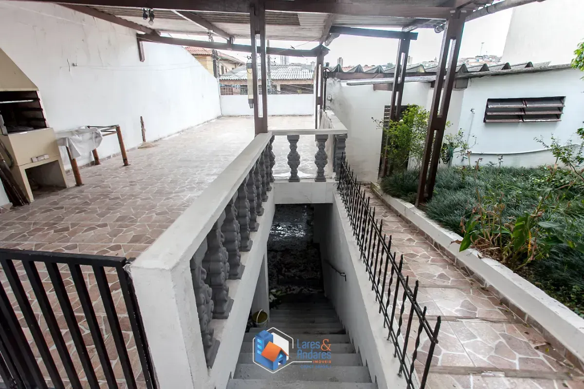 Imagem Sobrado para venda em Vila Pereira Cerca com 3 quartos, sendo 1 suíte, 150m²