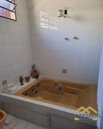 Imagem Casa à Venda com 3 dormitórios sendo 1 suíte de R$940.000,00 por R$884.000,00- Agapeama - Jundiaí/SP