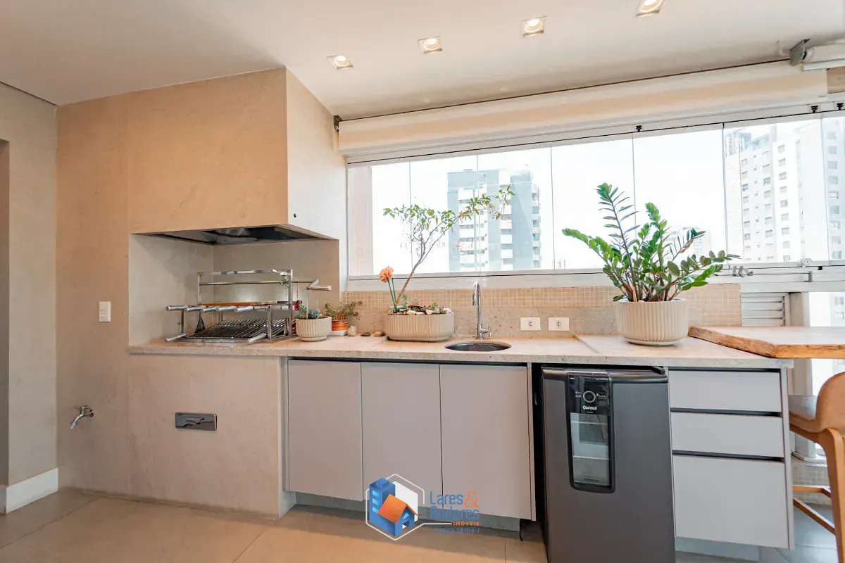Imagem Apartamento para venda em Aclimação com 4 quartos, sendo 4 suítes, 276m²