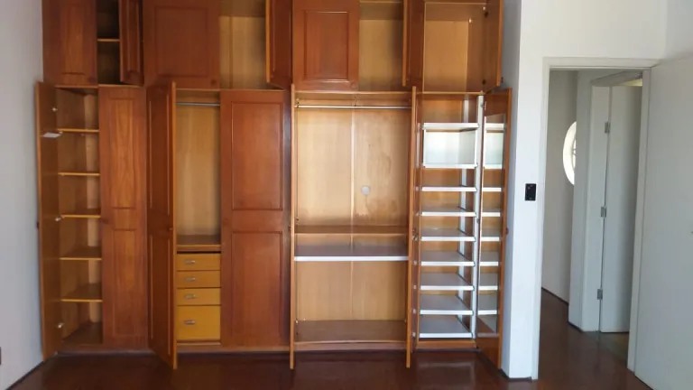 Imagem Casa com 3 Quartos à Venda, 180 m² em Vila Lavínia - Mogi das Cruzes