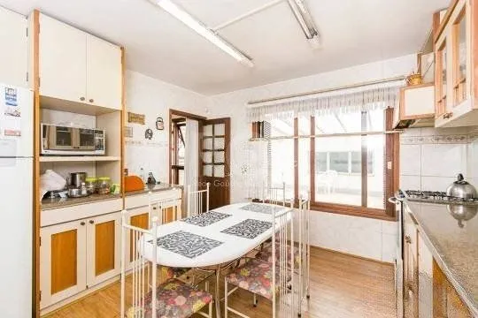 Imagem Casa com 333m² no bairro passo da areia