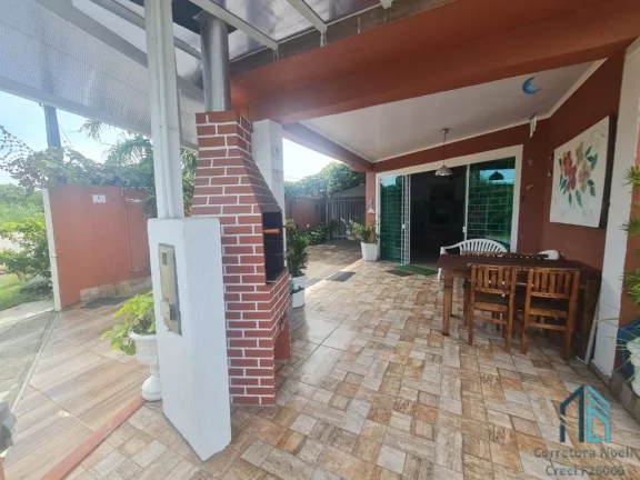 Imagem Sobrado mobiliado, 05 quartos sendo 03 suítes, Bom Retiro em Matinhos PR
