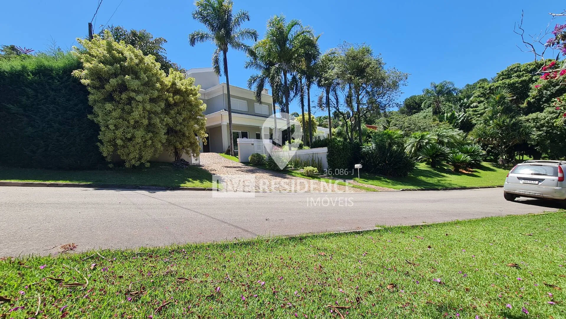 Imagem Exuberante propriedade em excelente Condomínio a venda em Itatiba