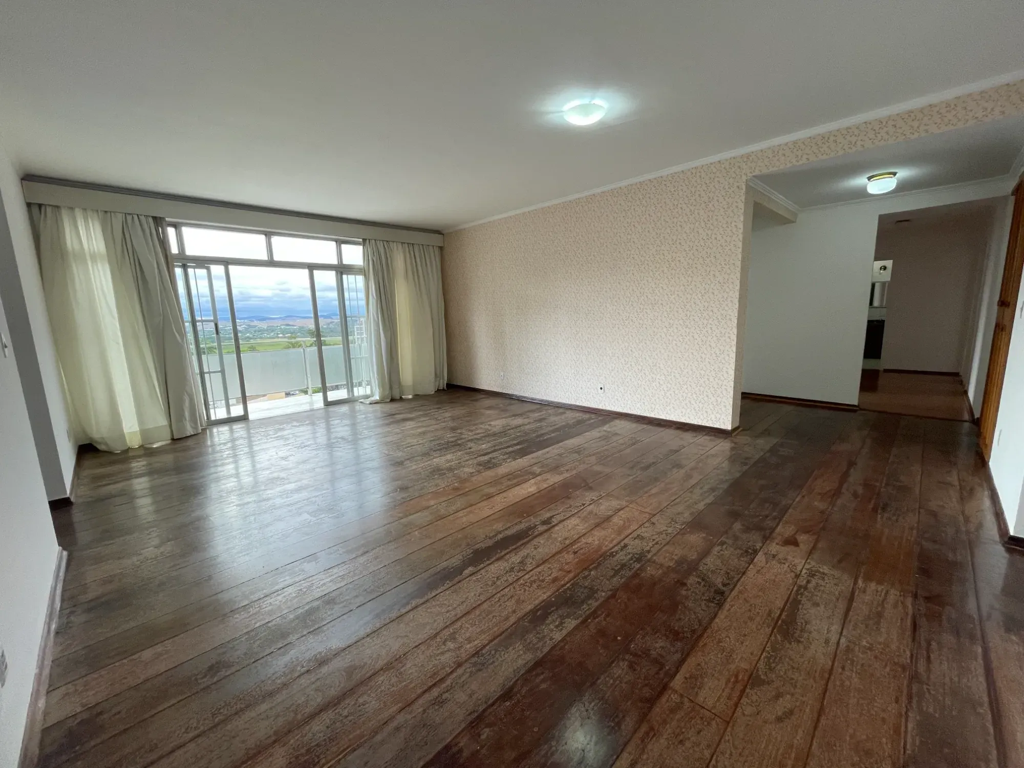 Imagem Apartamento com 4 Quartos à Venda, 158 metros em Centro - São José dos Campos
