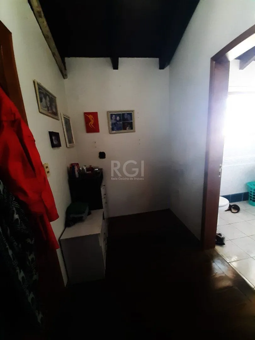 Imagem Casa Condominio para Venda - 254.38m², 4 dormitórios, sendo 2 suites, 2 vagas - Vila Assunção