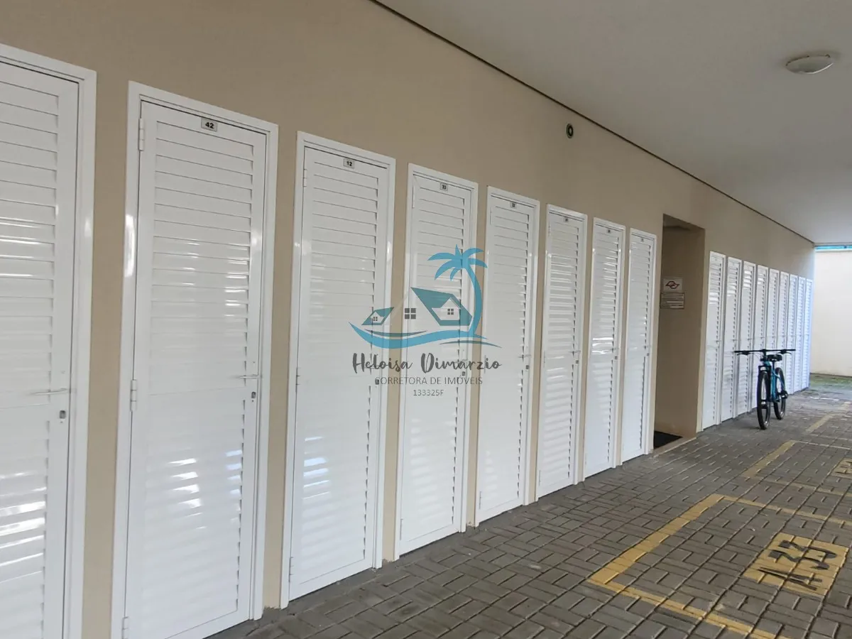 Imagem Maravilhoso apartamento com garagem coberta para 3 carros a poucos metros da orla do Itaguá em Ubatuba.