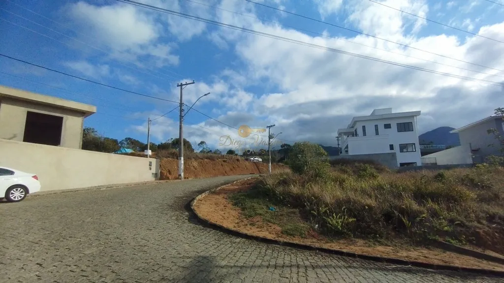 Imagem Terreno em Condomínio para Venda em Teresópolis / RJ no bairro Barra do Imbuí