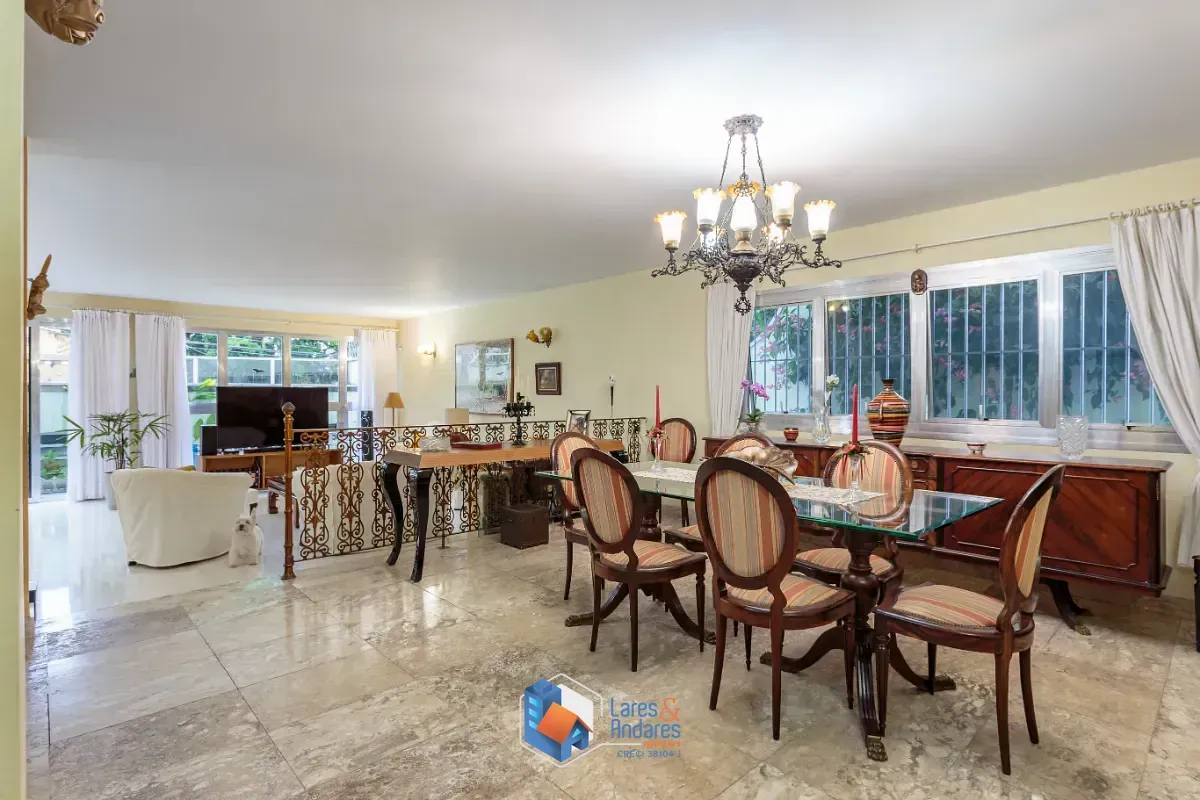 Imagem Casa para venda em Retiro Morumbi com 3 quartos, sendo 3 suítes, 314m²